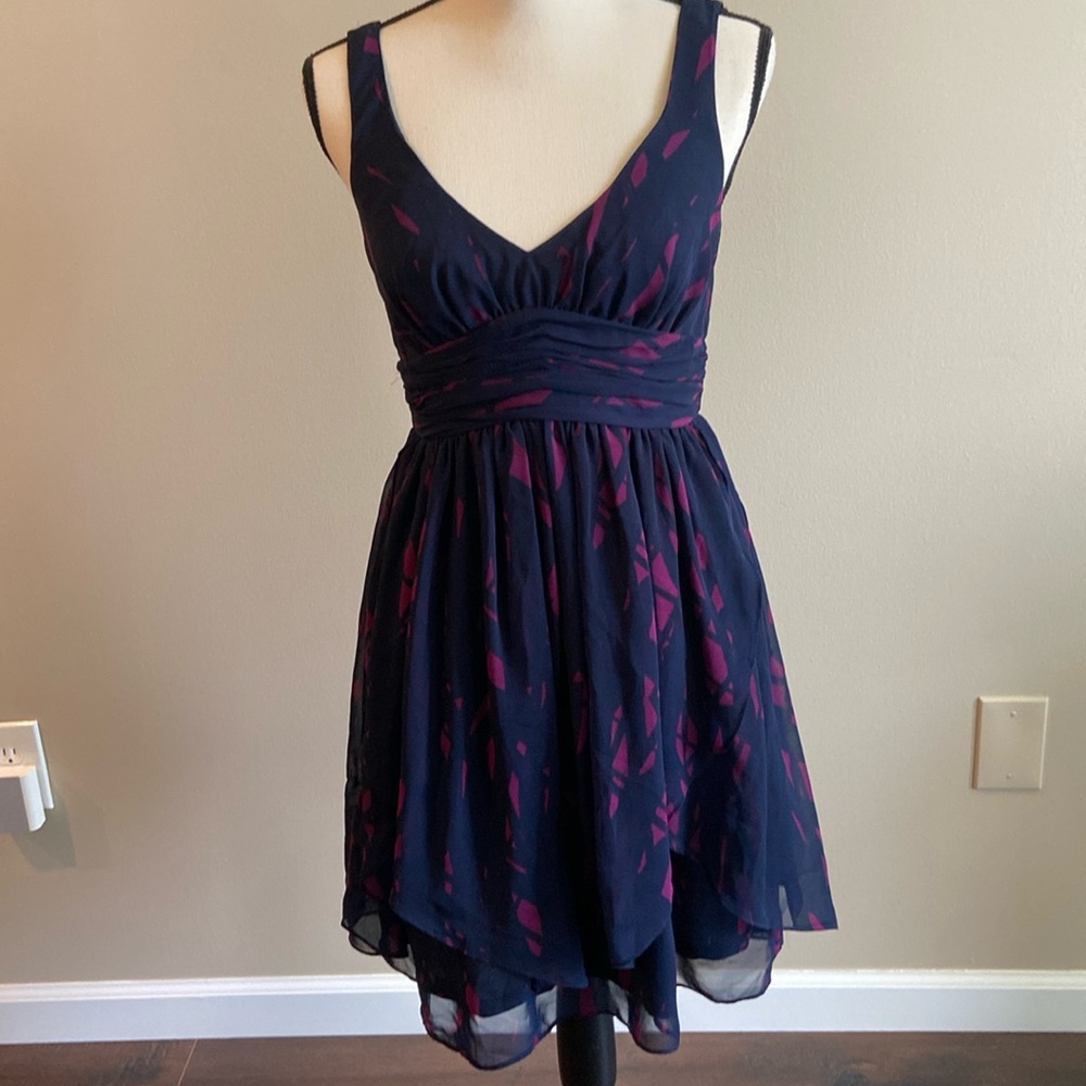 Bcbgeneration Fully Lined Leaf Skirted Dress Size… - image 1